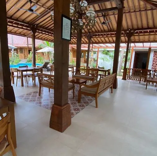 Lova Sambirenteng Villa Tejakula